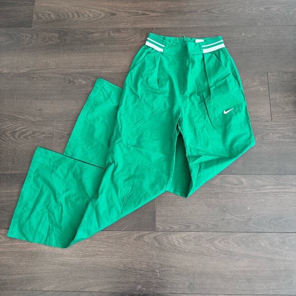 Nike Collection woven wide leg pants in green XS - Picture 5 of 10